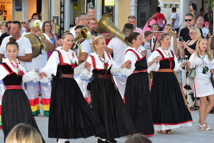 Sr etno Selce torija O Ljubavi ovjeka I Tradicije Sr etno Selce torija O Ljubavi ovjeka I Tradicije